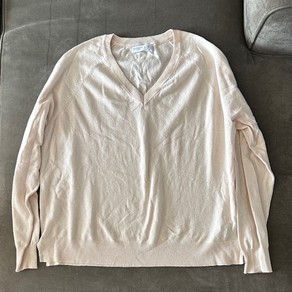 Primark Cream V Neck Sweater L - Picture 1 of 3